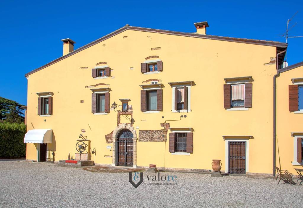appartamento in vendita a Verona in zona San Massimo all'Adige