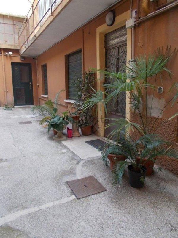 appartamento in vendita a Verona in zona Veronetta