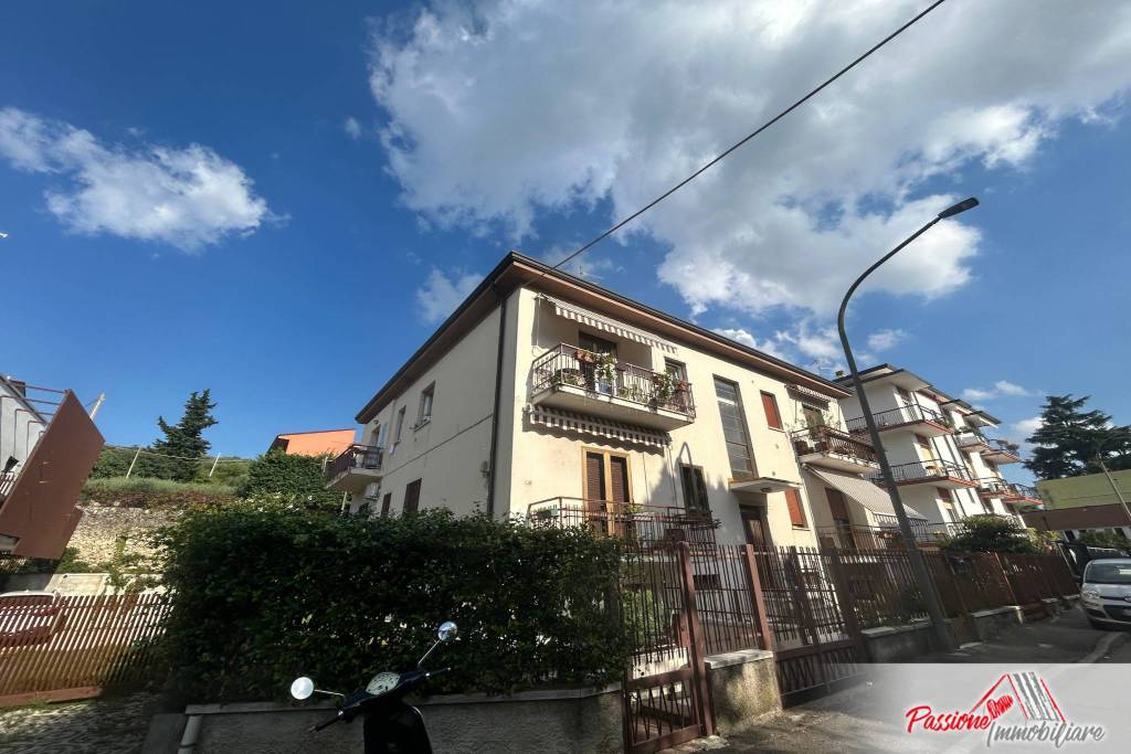 appartamento in vendita a Verona in zona Quinzano