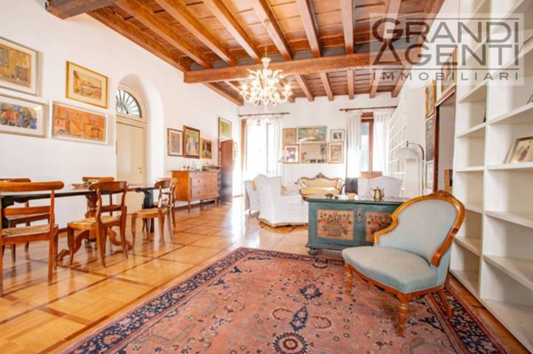 appartamento in vendita a Verona in zona Centro Storico