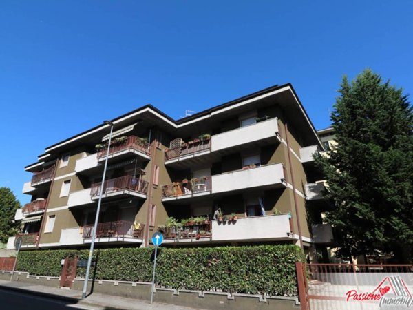 appartamento in vendita a Verona in zona Valdonega