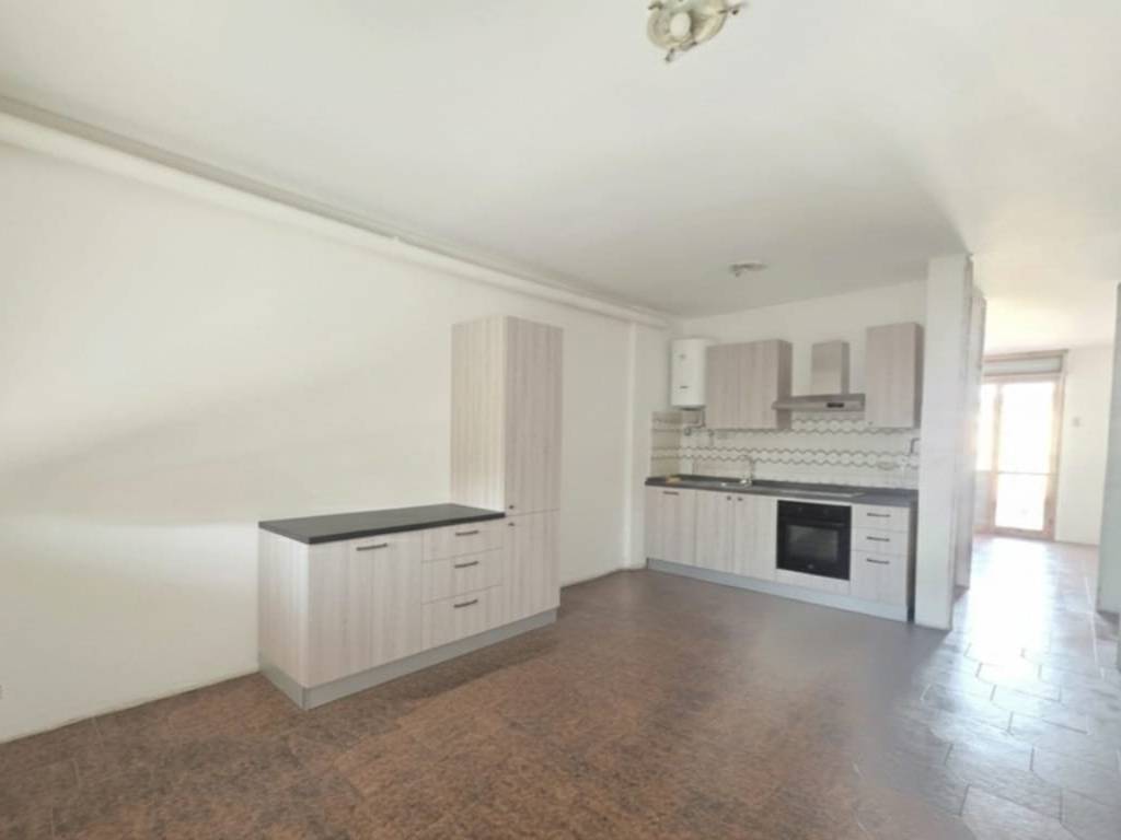 appartamento in vendita a Verona in zona Santa Lucia