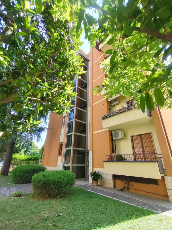 appartamento in vendita a Verona in zona Porto Crencano