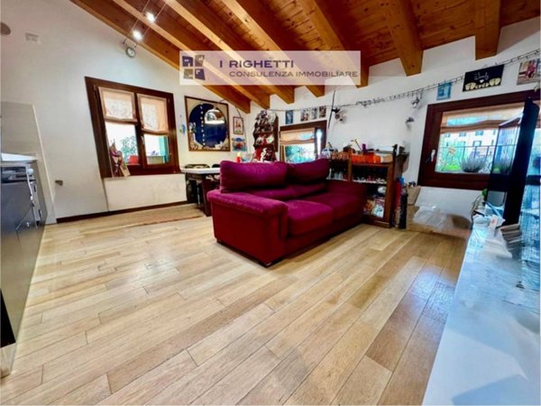 appartamento in vendita a Verona in zona San Zeno