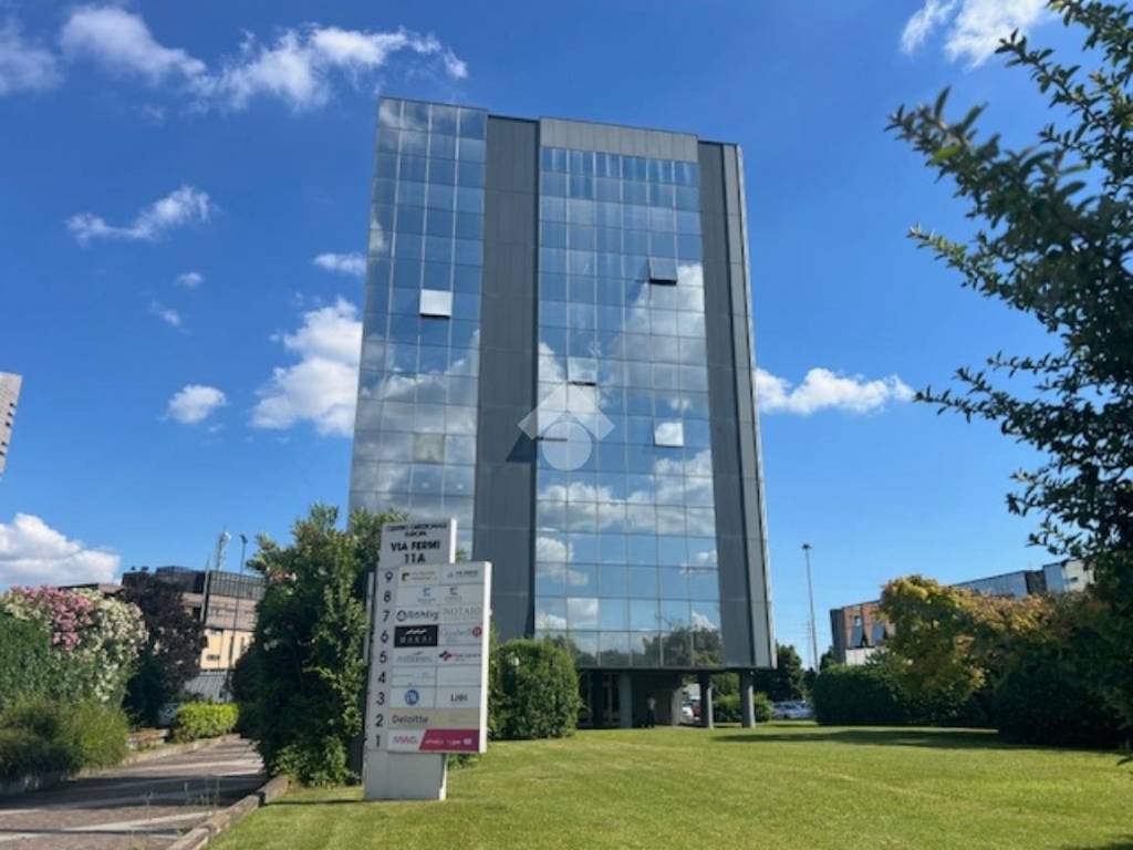 ufficio in vendita a Verona in zona Golosine