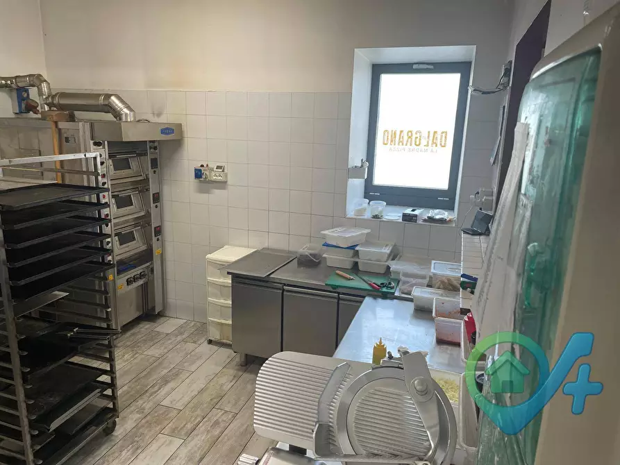 negozio in vendita a Verona in zona San Massimo all'Adige