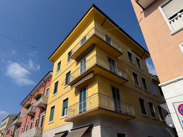 appartamento in vendita a Verona in zona Centro Storico