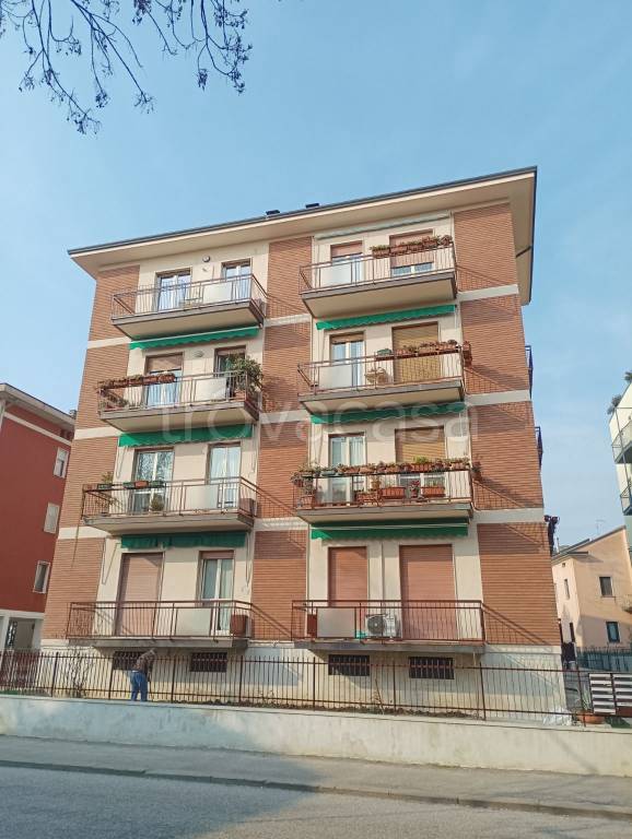 appartamento in vendita a Verona in zona Borgo Venezia / Borgo Trieste