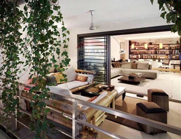 appartamento in vendita a Verona in zona Borgo Roma