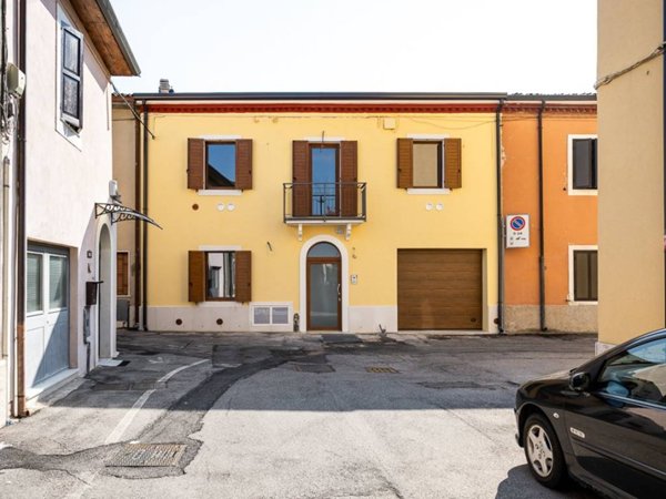 appartamento in vendita a Verona in zona Borgo Venezia / Borgo Trieste