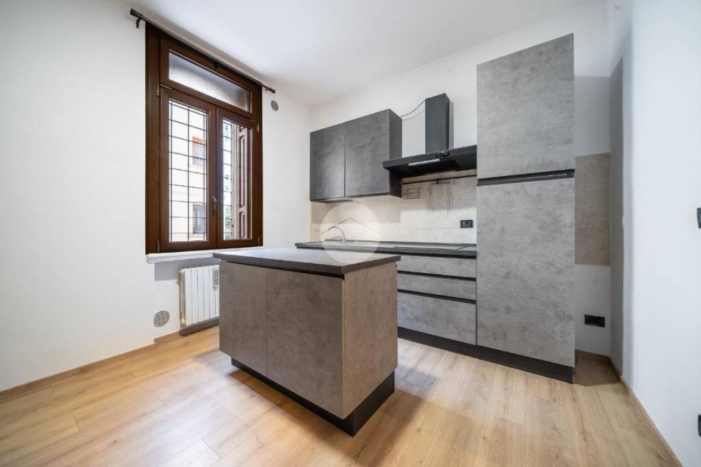 appartamento in vendita a Verona in zona Borgo Venezia / Borgo Trieste