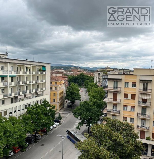 appartamento in vendita a Verona in zona Centro Storico