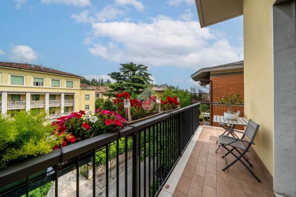 appartamento in vendita a Verona in zona Valdonega