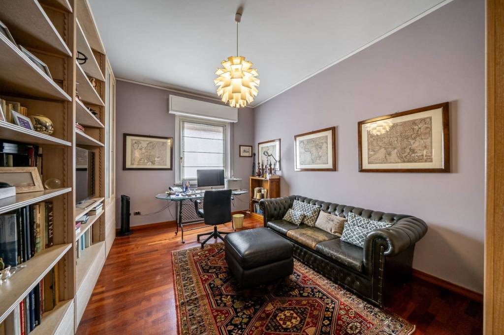 appartamento in vendita a Verona in zona Valdonega