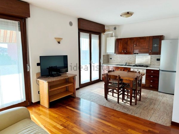 appartamento in vendita a Verona in zona Borgo Roma
