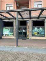 negozio in vendita a Verona in zona Borgo Milano