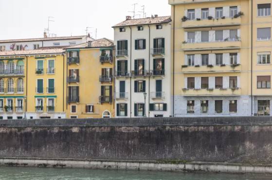 appartamento in vendita a Verona in zona Centro Storico