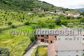 casa indipendente in vendita a Verona