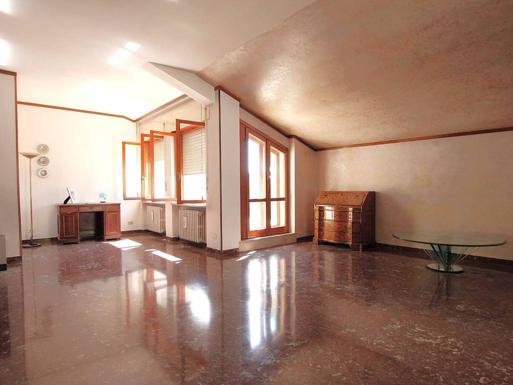 appartamento in vendita a Verona in zona Borgo Venezia / Borgo Trieste