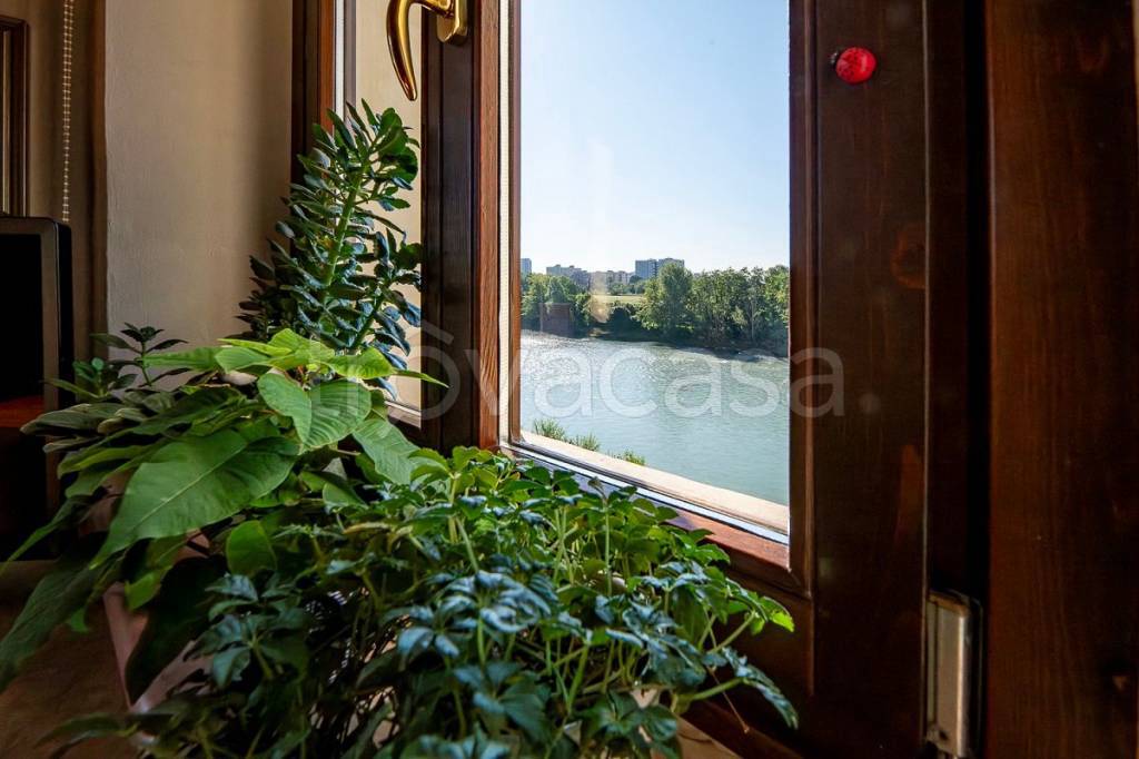 appartamento in vendita a Verona in zona Porto Crencano