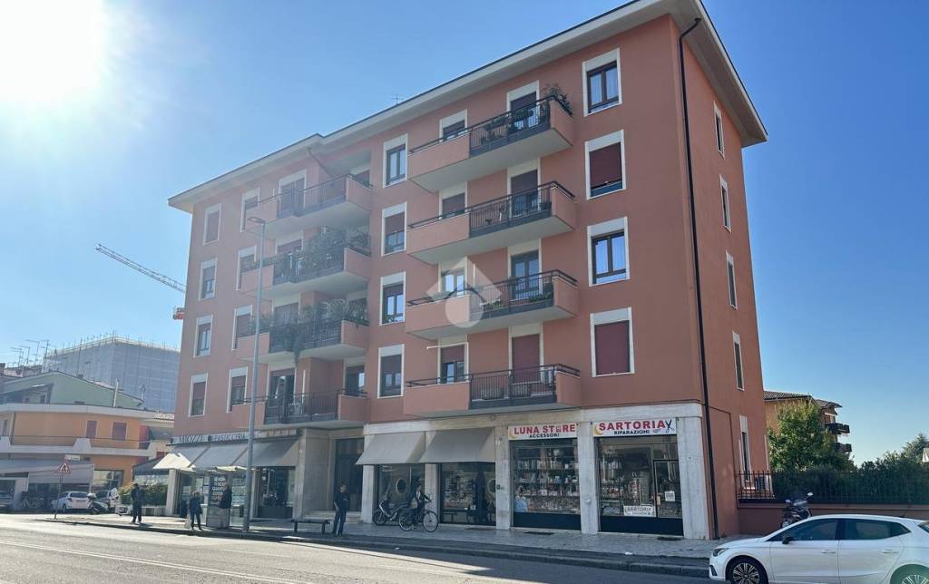 appartamento in vendita a Verona in zona Porto Crencano