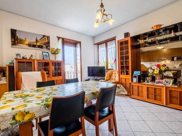 appartamento in vendita a Verona in zona San Zeno