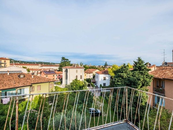appartamento in vendita a Verona in zona San Zeno