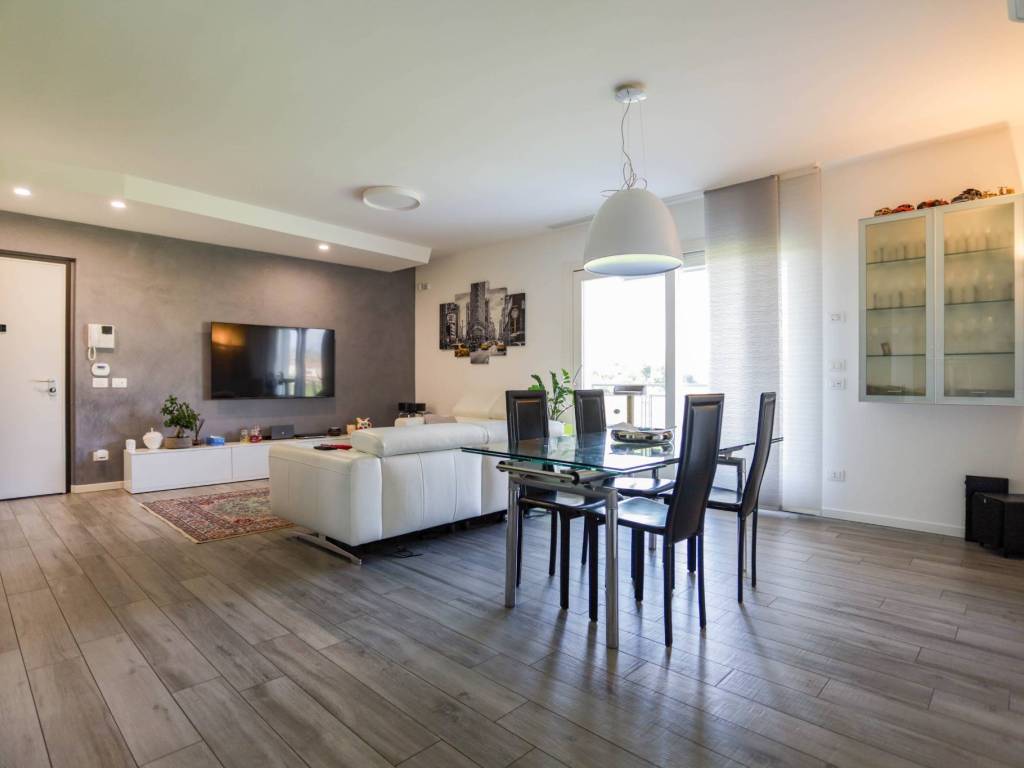 appartamento in vendita a Verona in zona Porto Crencano