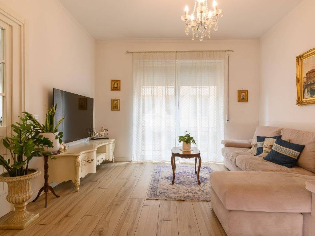 appartamento in vendita a Verona in zona Centro Storico
