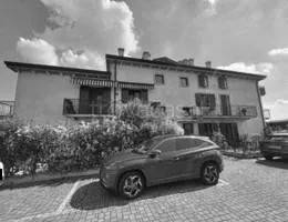 appartamento in vendita a Verona in zona Santa Lucia