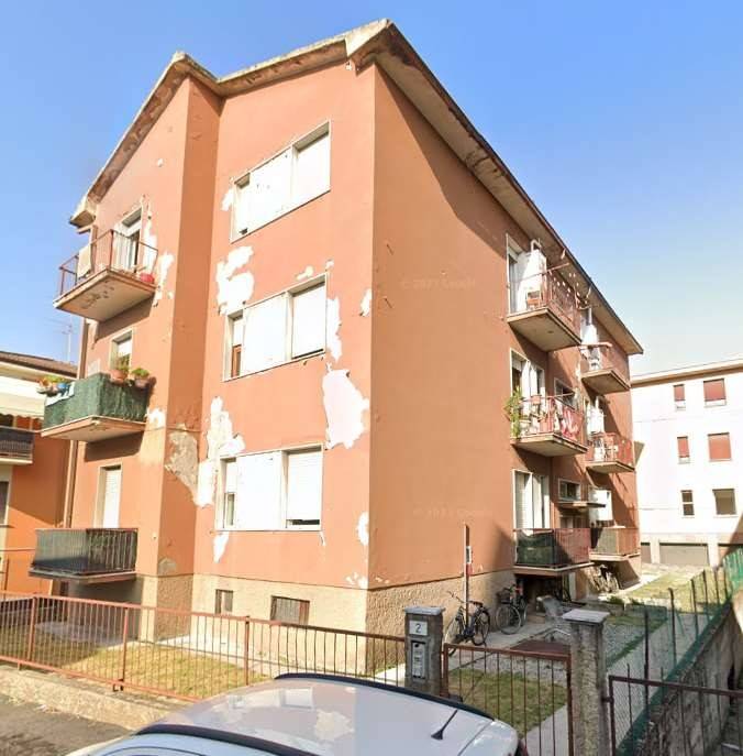 appartamento in vendita a Verona in zona Borgo Roma