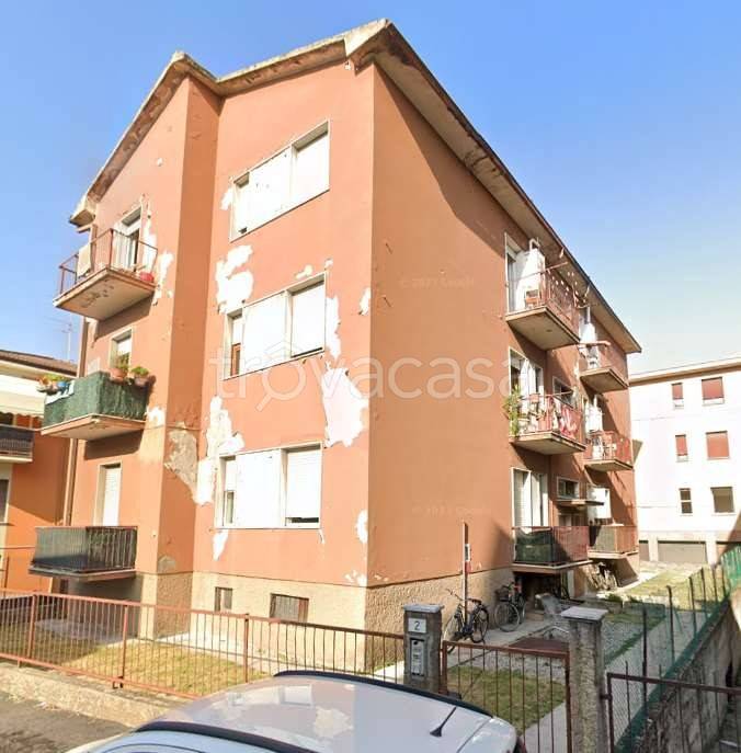 appartamento in vendita a Verona in zona Cadidavid