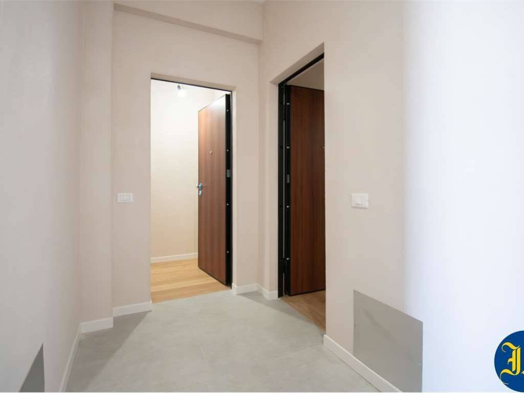 appartamento in vendita a Verona in zona Valdonega