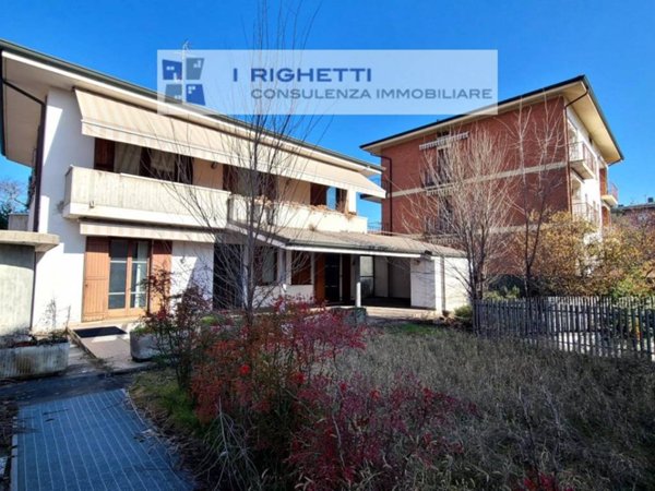 casa indipendente in vendita a Verona in zona Borgo Milano
