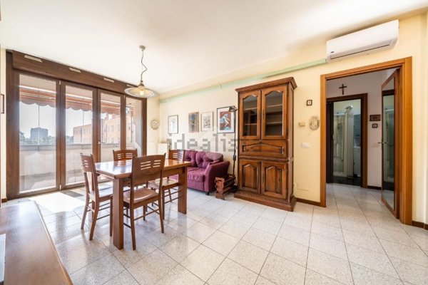 appartamento in vendita a Verona in zona Musicisti / Santa Croce