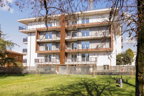 appartamento in vendita a Verona in zona Borgo Milano
