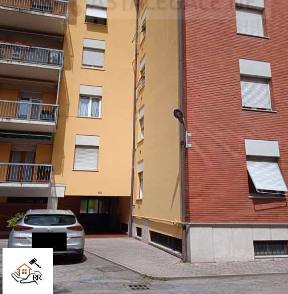 appartamento in vendita a Verona in zona Santa Lucia