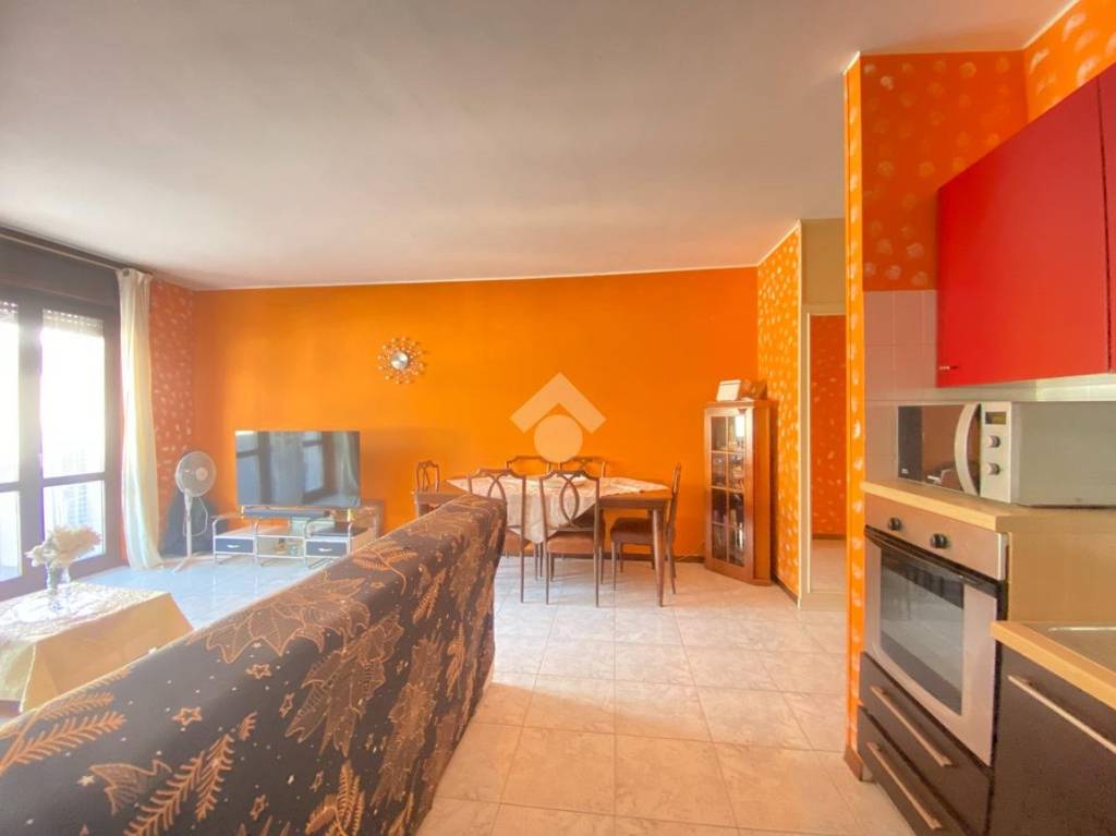 appartamento in vendita a Verona in zona Cadidavid