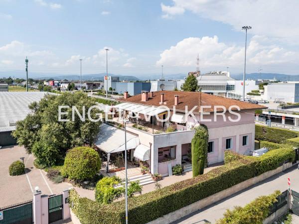 casa indipendente in vendita a Verona in zona Cadidavid