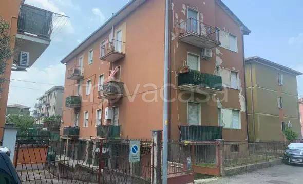 appartamento in vendita a Verona in zona Borgo Roma