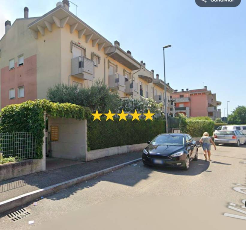 appartamento in vendita a Verona in zona Cadidavid