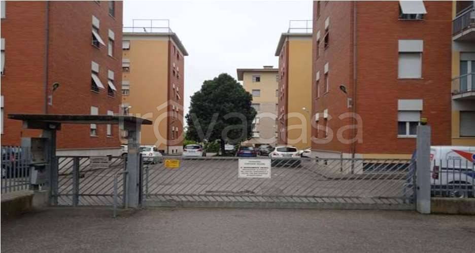 appartamento in vendita a Verona in zona Golosine