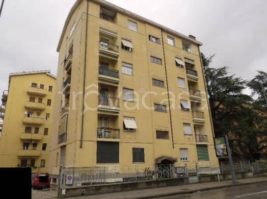 appartamento in vendita a Verona in zona Borgo Milano