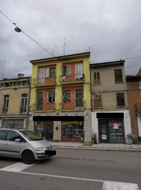 appartamento in vendita a Verona in zona Borgo Venezia / Borgo Trieste