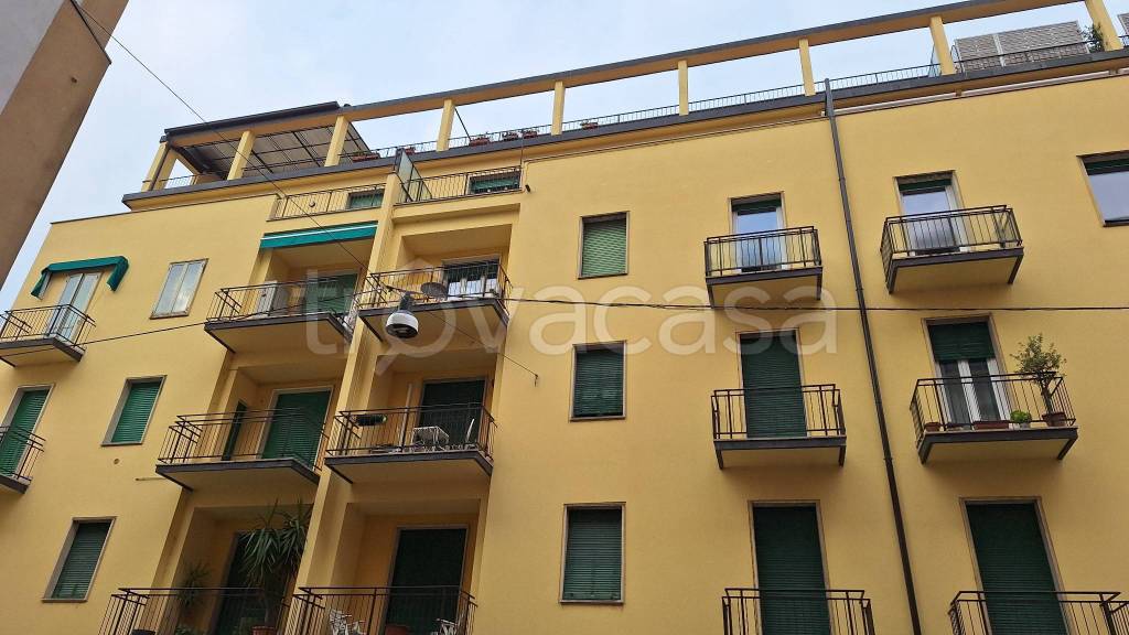 appartamento in vendita a Verona in zona Cittadella