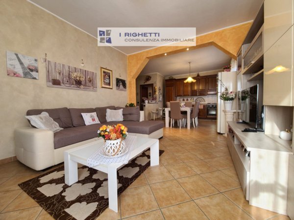 appartamento in vendita a Verona in zona Centro Storico
