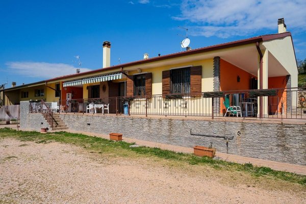 casa indipendente in vendita a Verona