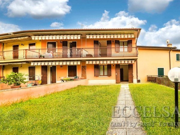 casa indipendente in vendita a Verona in zona Avesa