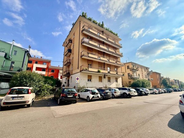 appartamento in vendita a Verona in zona Porto Crencano