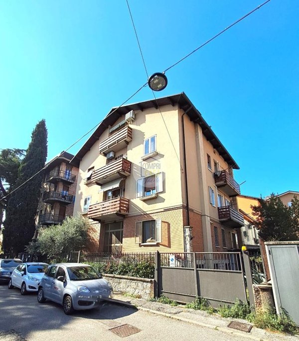 appartamento in vendita a Verona in zona Borgo Milano